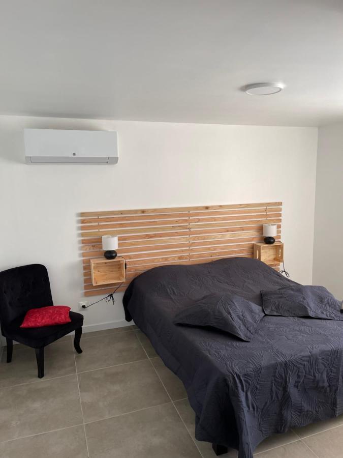 Les Flo Location Apartment Aigues-Mortes Exterior photo